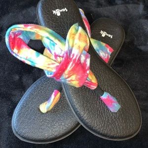 Sanuk TieDye memory foam sandals